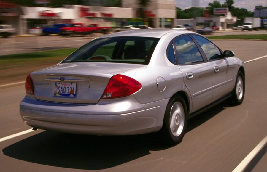  Ford Taurus 2000 года  (фото 90 из 92)